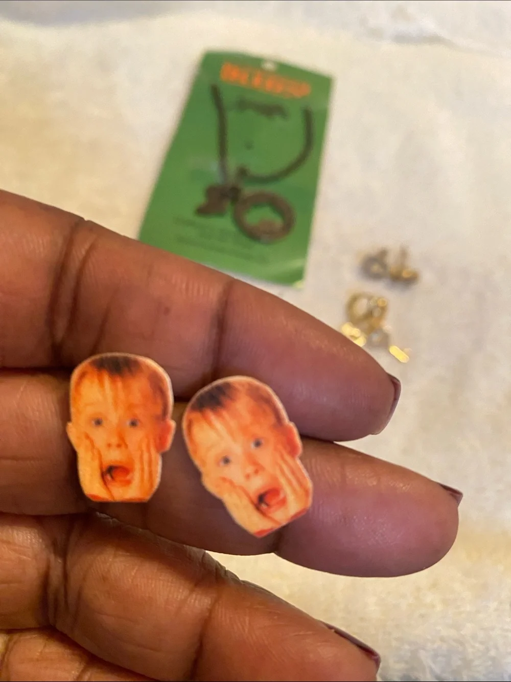 Children jewelry set with necklace and earrings